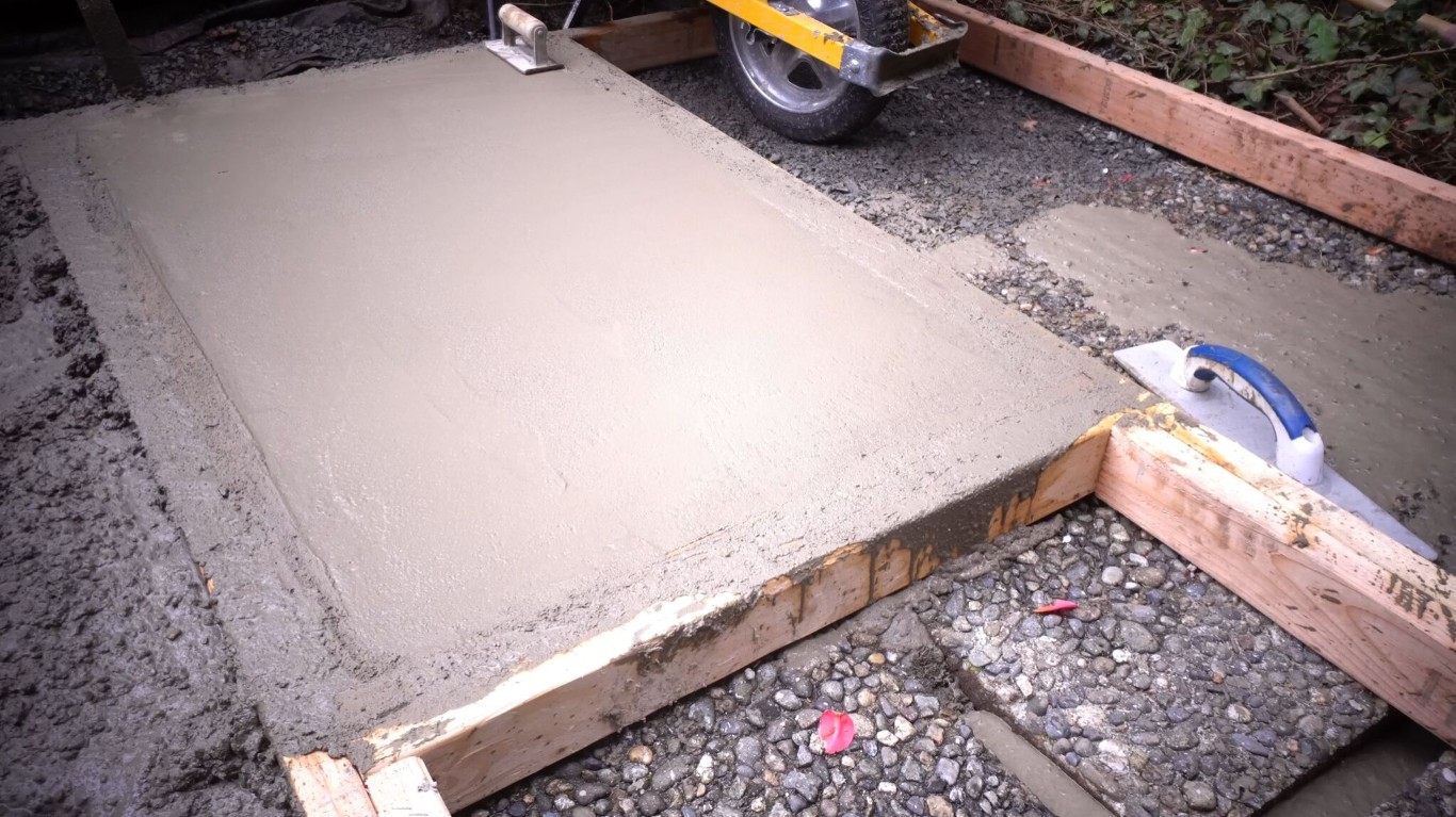 Concrete repair and replacement services in Fond du Lac