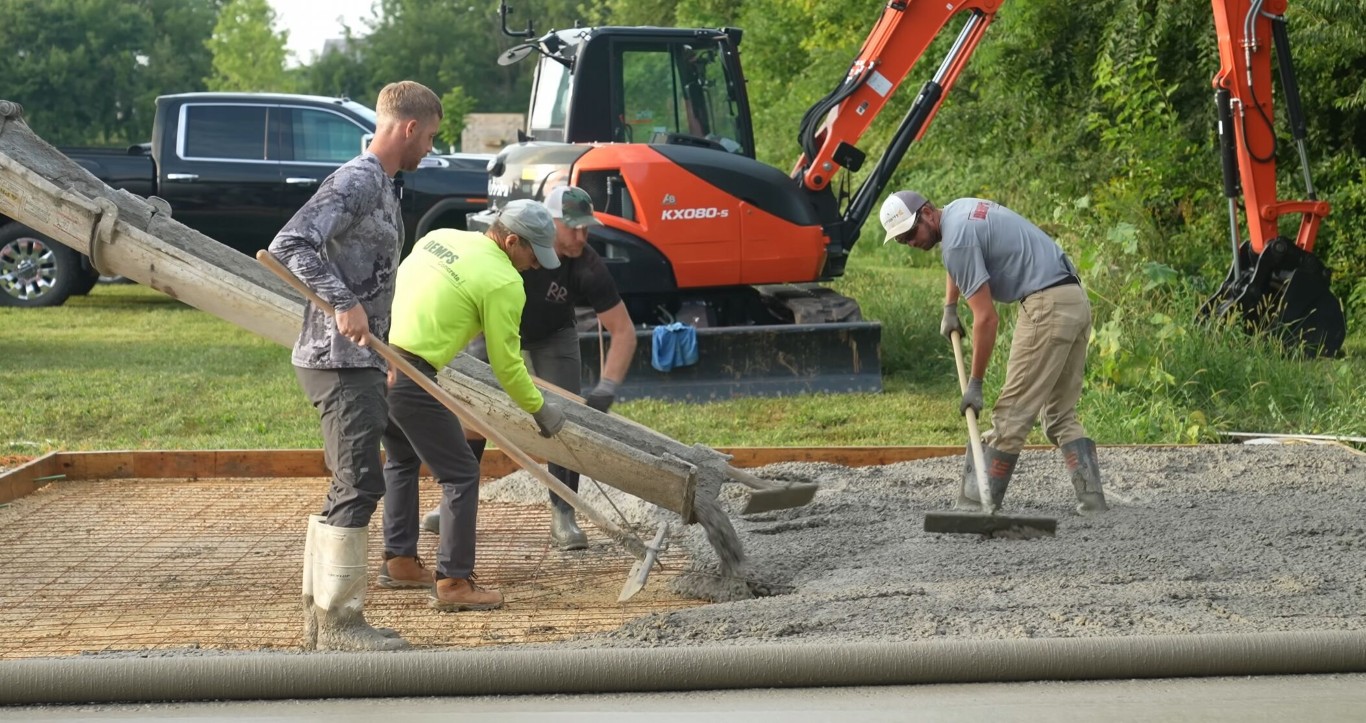 Commercial concrete crew working on large slab in Fond du Lac